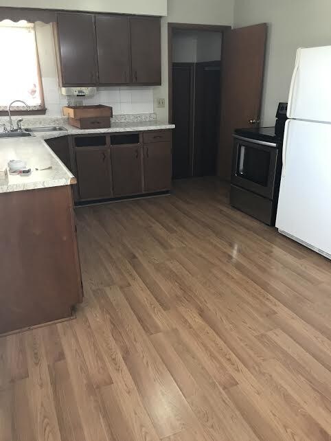 Foto del edificio - 27939 Tazewood Rd