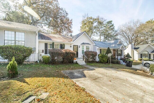 Foto del edificio - 130 Wrights Mill Cir