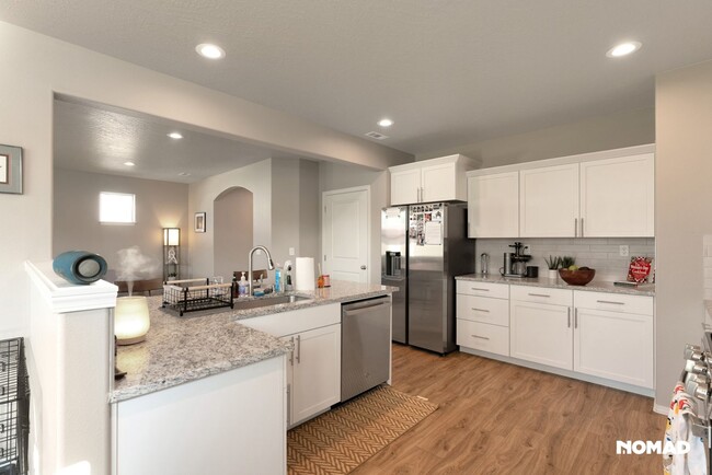 Foto del edificio - Charming 3BR House in Greenacres
