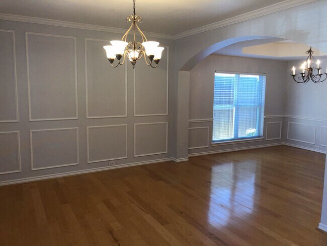 Foto del edificio - 5 Bedrooms in Richardson!