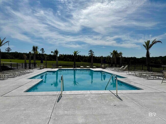 Building Photo - 36282 Revere Dr