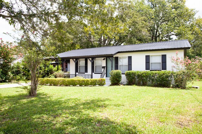 Foto del edificio - 1321 Stimson St