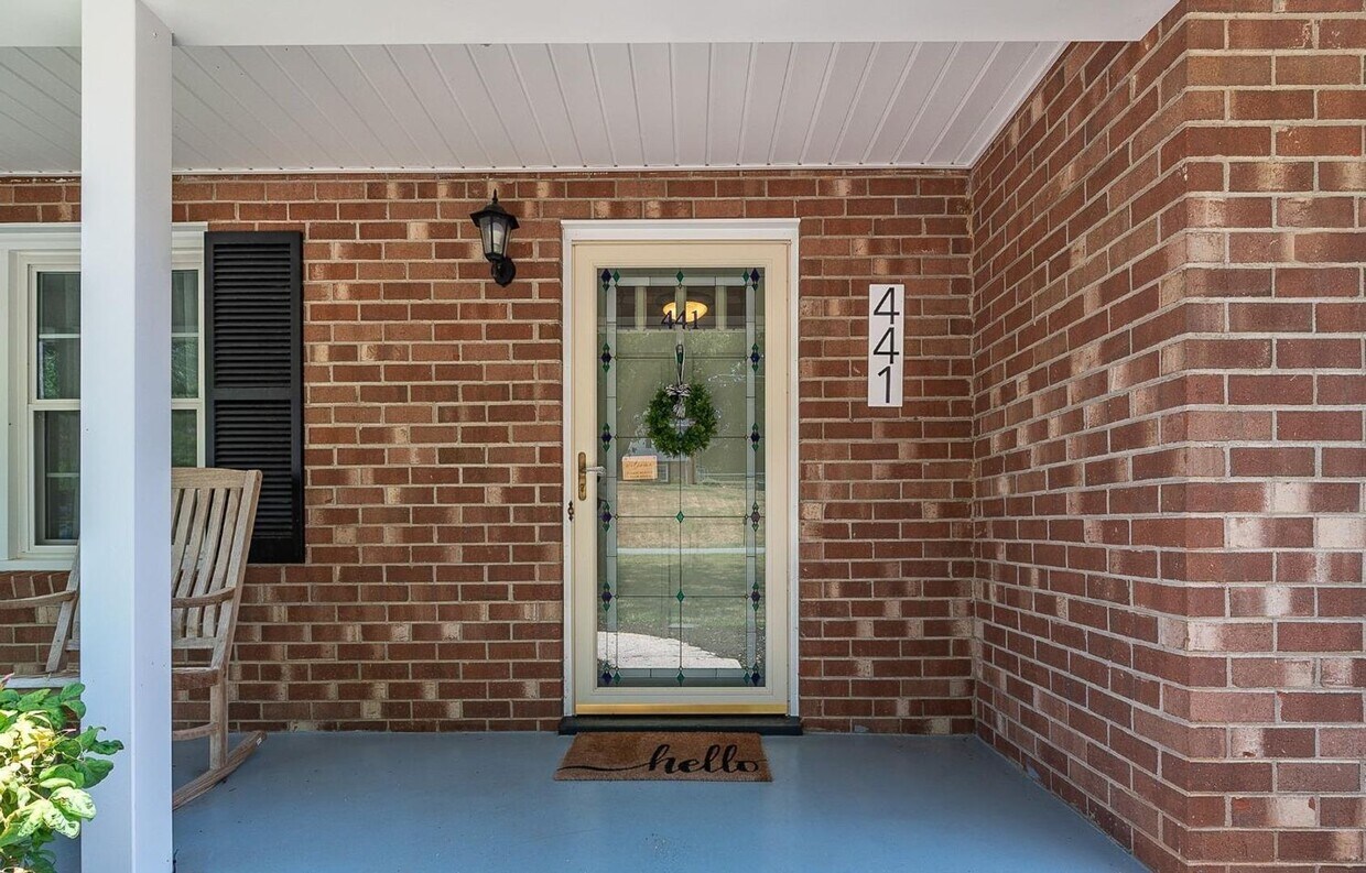 Foto del edificio - 4 Bedroom Home in Campbell County