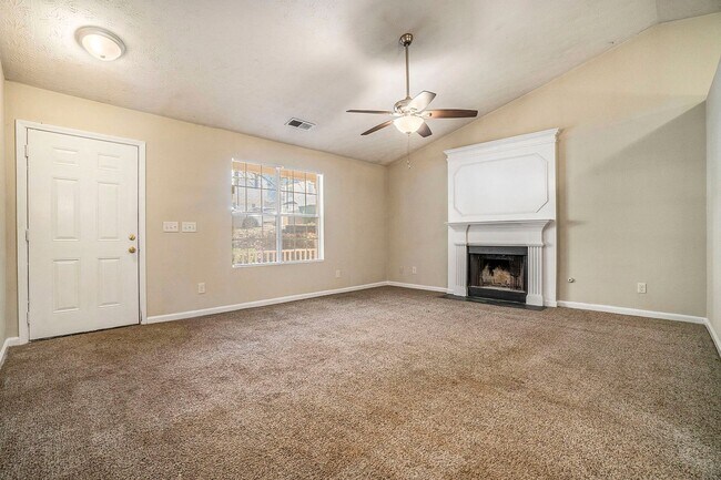Foto del edificio - 3 Bedroom 2 Bath House