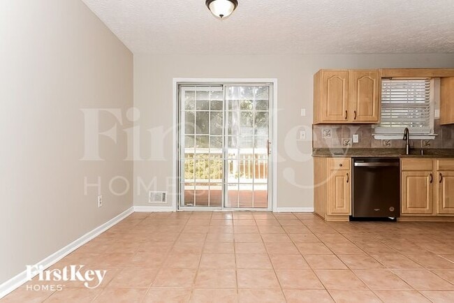 Building Photo - 20 Parkman Trail