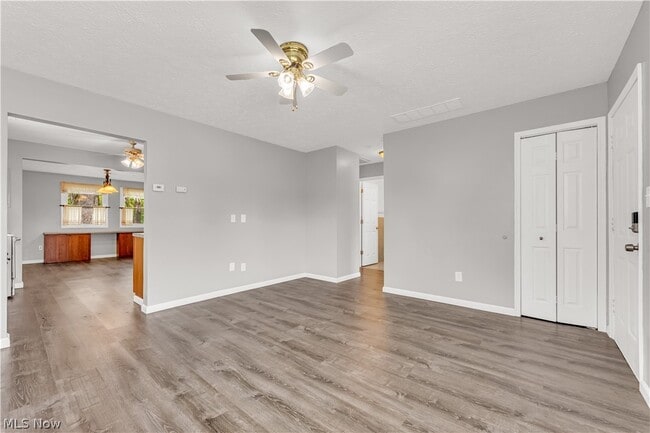 Building Photo - 15922 Eleanore Dr