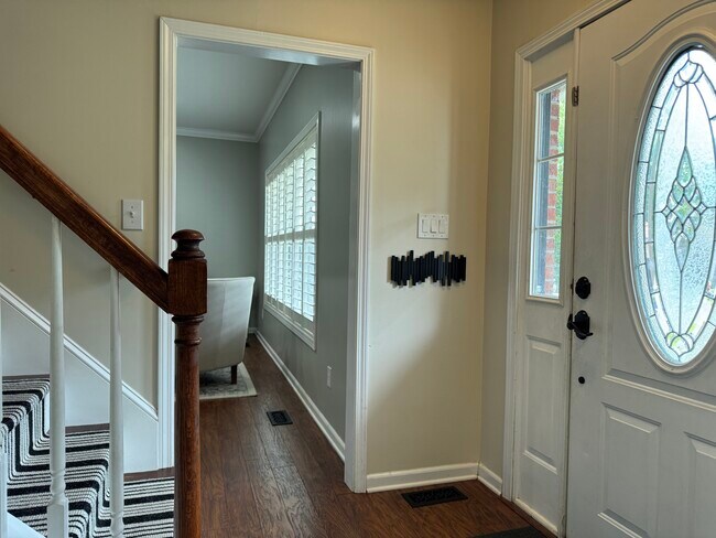 Foto del edificio - 1852 Pinestraw Ln