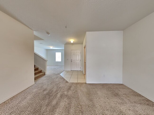 Building Photo - 1626 Hawksbill Ln