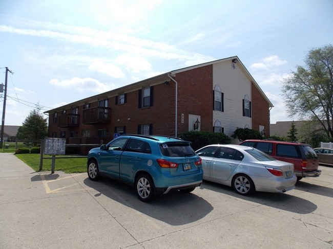 Edgewood Drive Apartaments - Trenton Place Apartments