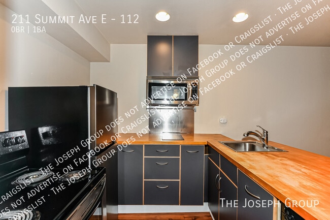 Foto del edificio - 211 Summit Ave E