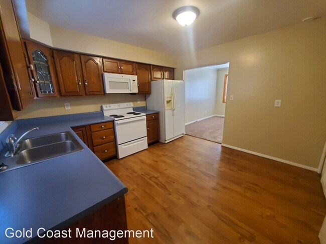 Building Photo - 2 br, 1 bath House - 850 Flintridge Drive
