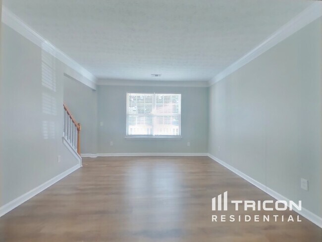 Foto del edificio - 8665 River Rock Ct