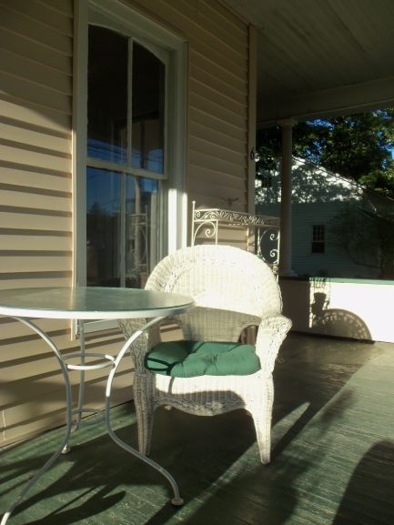 Covered Front Porch - 6 W Kendrick Ave