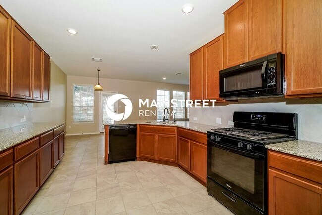 Foto del edificio - 3 Bedroom Pet-Friendly Home in Hutto, TX with Main Street Renewal