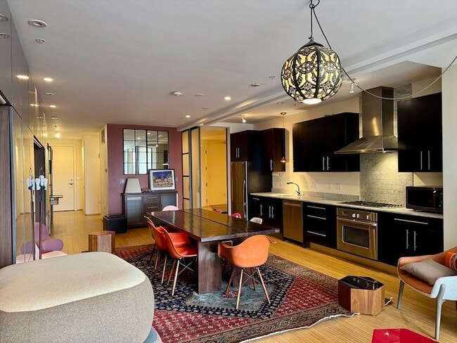 Photo - 36 A St Apartment