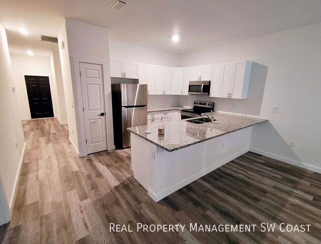 Foto del edificio - 2224 Kenneth Ave S