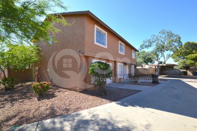 Building Photo - Renovated 2 bedroom and 1.5 bath in Mesa!