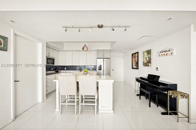 Foto del edificio - 92 SW 3rd St