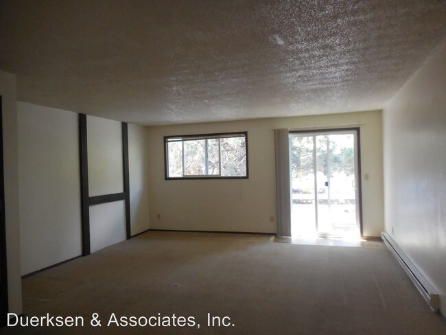 Foto del edificio - 2873-2875 NW Glenridge Dr