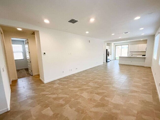 Foto del edificio - 3 Bedroom, 2 Bath Available NOW! SECTION 8 ACCEPTED!