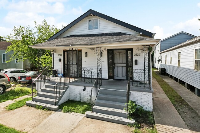 Building Photo - 2522 N Tonti St