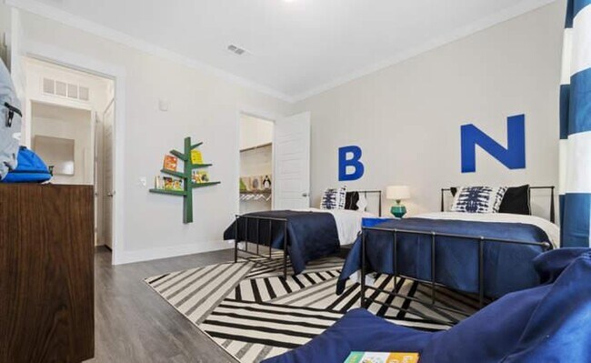 Building Photo - 3 bedroom in Farmers Branch TX 75234