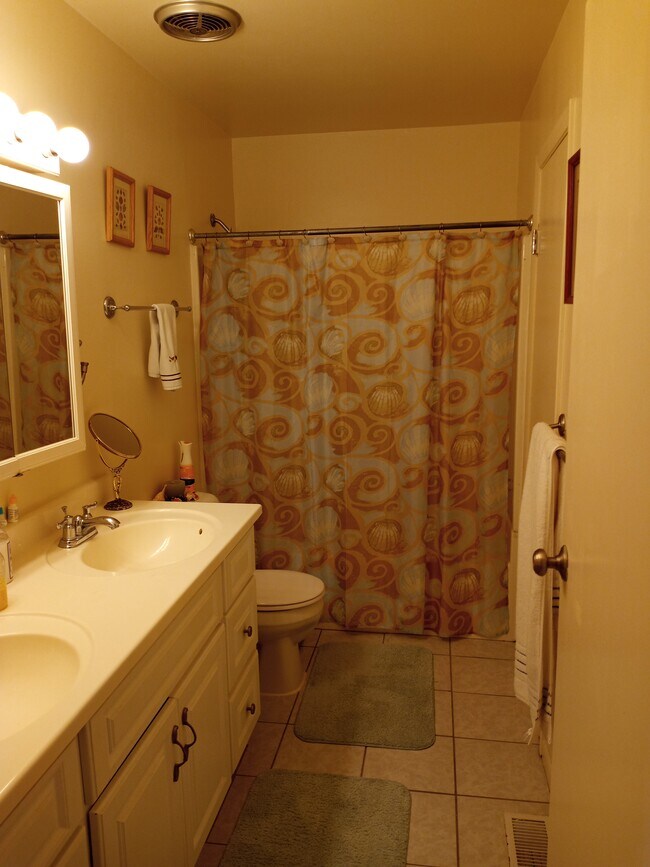 Building Photo - 457 Onyx Ct