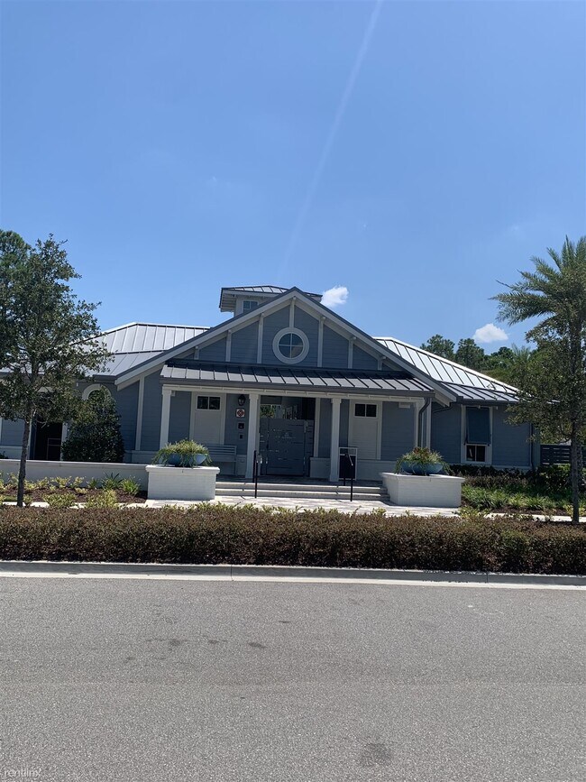 Building Photo - 3 br, 2.5 bath Townhome - 14125 Backbarrie...