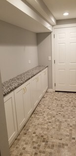 Área de almacenamiento/Entrada - 1819 Wesley Ave