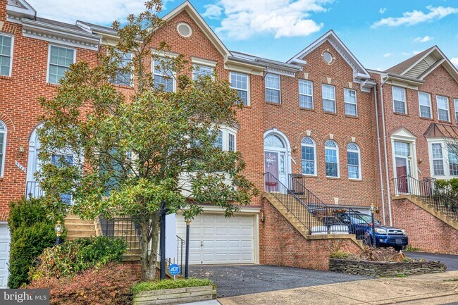 Foto del edificio - 5742 Governors Pond Cir