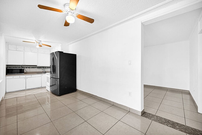 Foto del edificio - 2419 Coolidge St