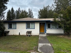 Building Photo - 758 17th Ave