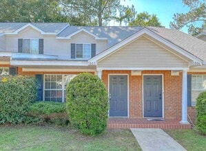 Building Photo - 2738 W Tharpe St