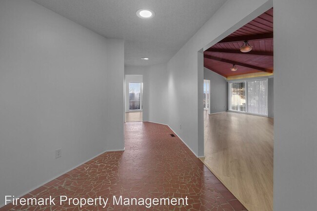 Foto del edificio - 3 br, 3 bath House - 221 Peach Valley Point