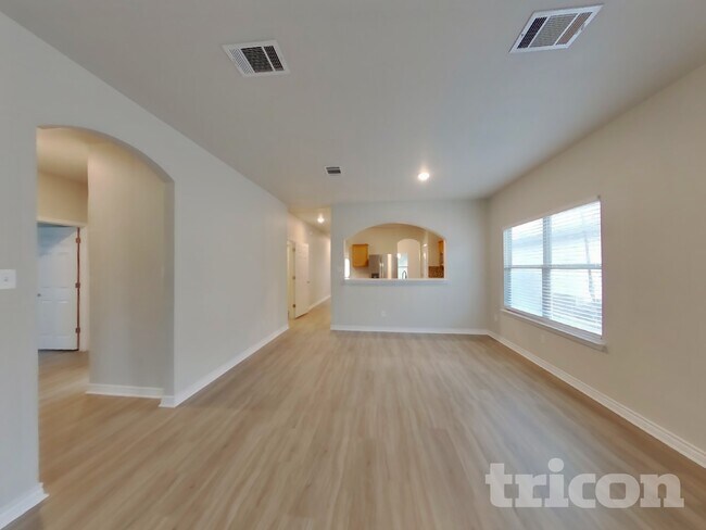 Foto del edificio - 11602 Morgan's Point St