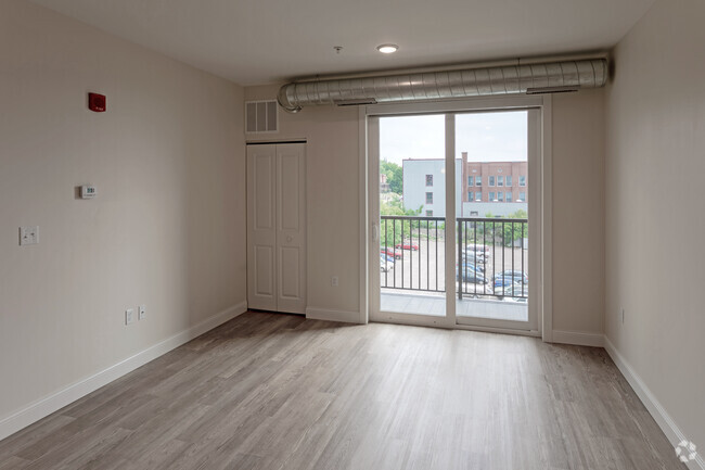 1BR, 1BA - 589 SF - CityView Flats