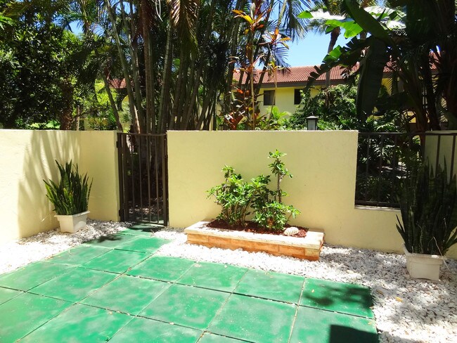 Foto del edificio - 1330 NW 13th Street 4