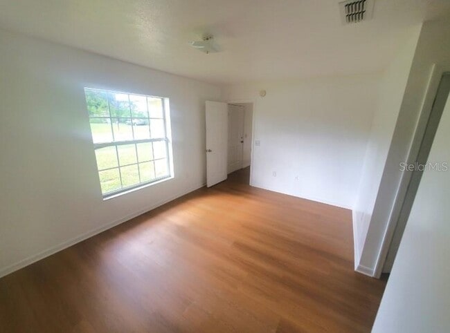 Foto del edificio - 665 NW 59th Ave