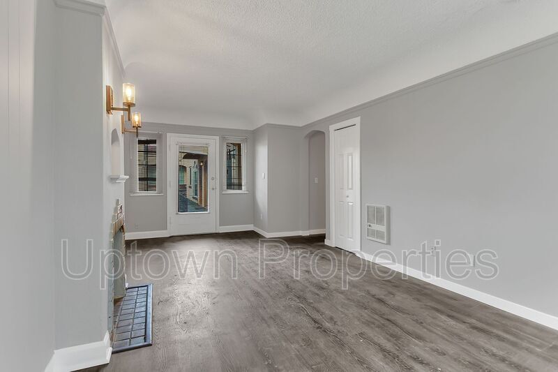 Primary Photo - 1328 NE 68th Ave