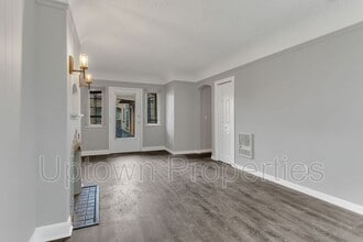 Building Photo - 1328 NE 68th Ave