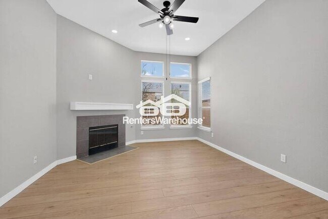 Foto del edificio - MOVE IN READY - ALLEN  TEXAS - 4 BEDS 2 BATHS