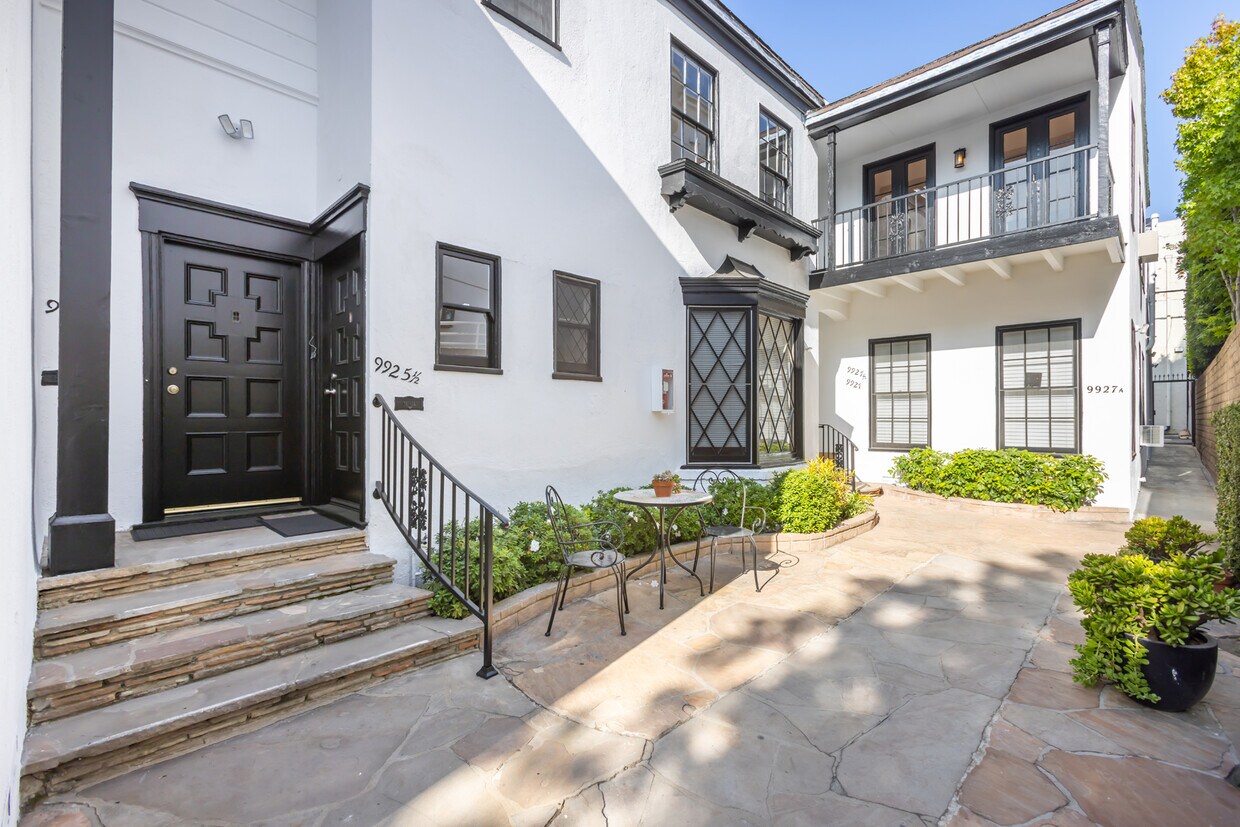 Durant Drive Apartments Apartments in Beverly Hills, CA Westside