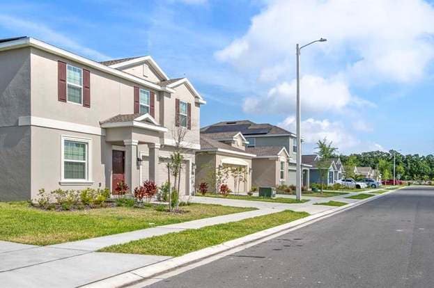 Building Photo - 211 Pershing St