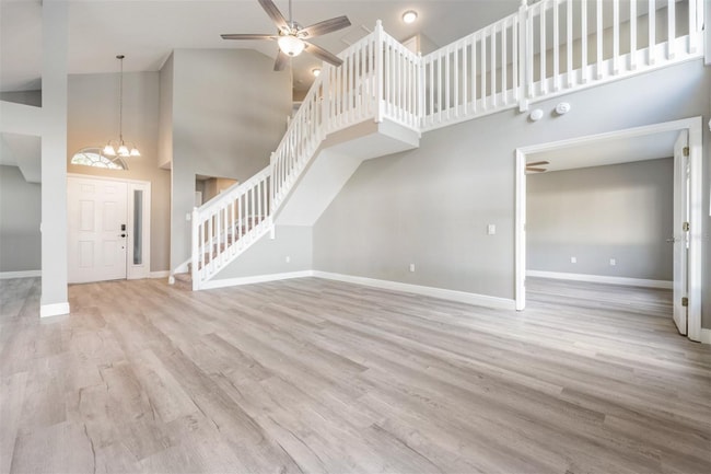 Building Photo - 643 Somerstone Dr