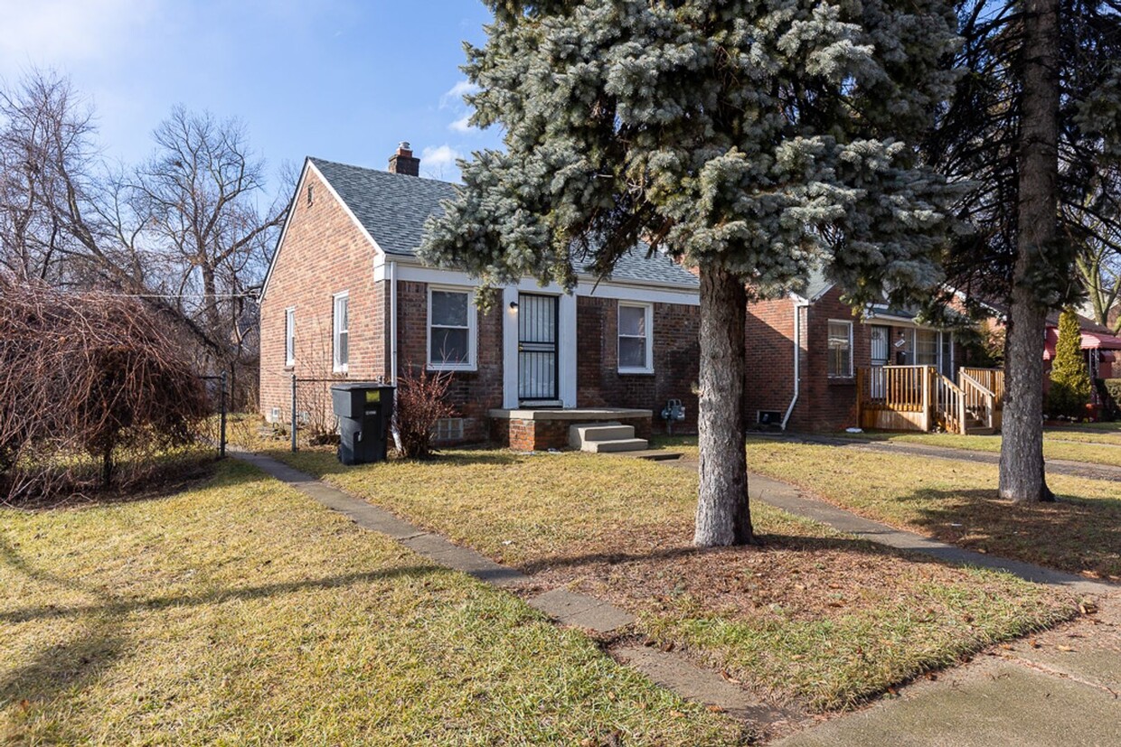 Foto principal - 11635 Greenview Ave