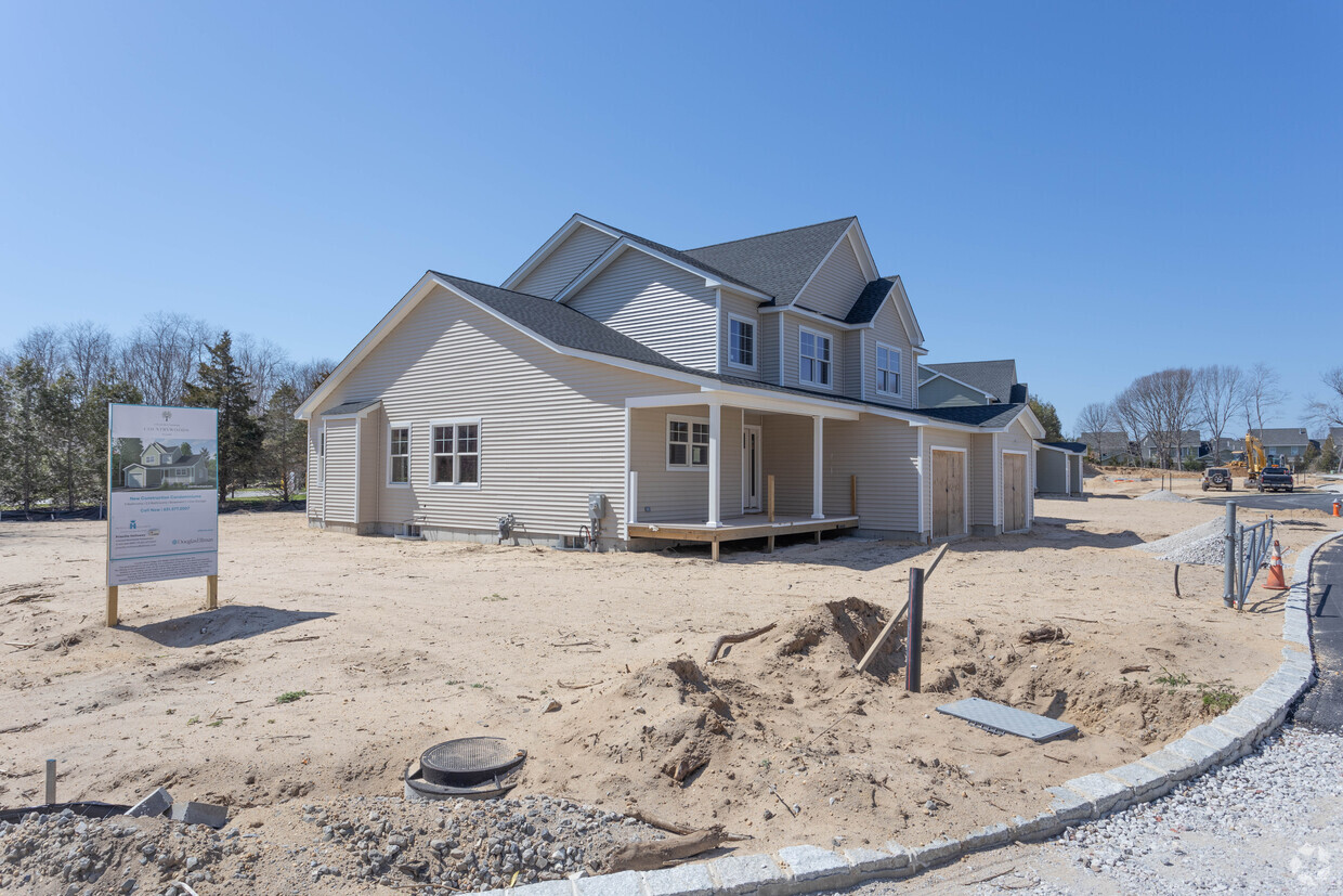 CONSTRUCTION PHOTO - Country Woods Village