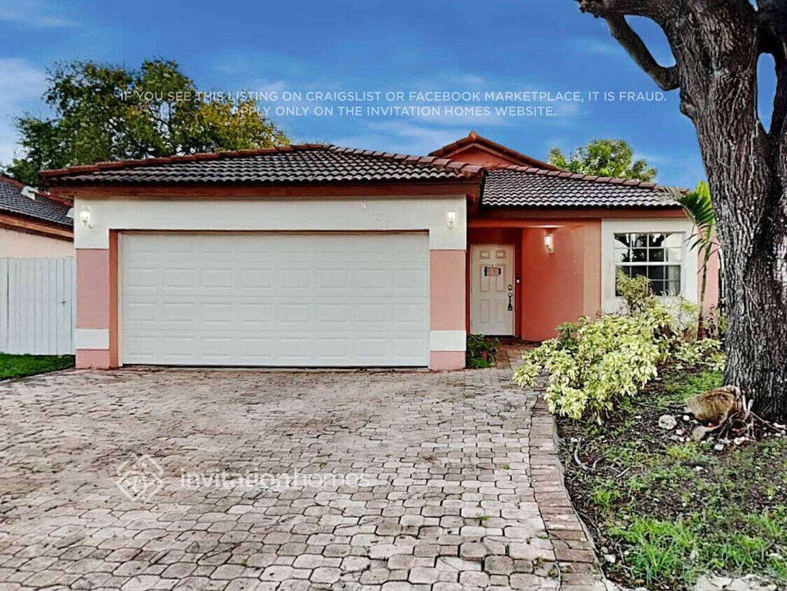 Foto principal - 8481 NW 197th Terrace