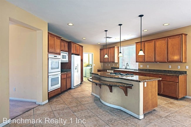 Building Photo - 10212 Nightowl Creek Pl