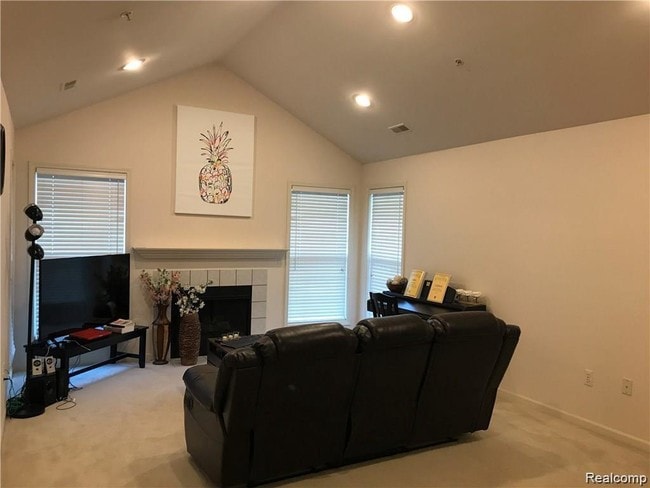 Building Photo - 28255 Carlton Way Dr