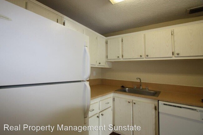 Foto del edificio - 1 br, 1 bath House - 415 Executive Center ...